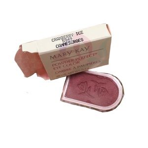 Mary Kay Cranberry Ice Eyeshadow